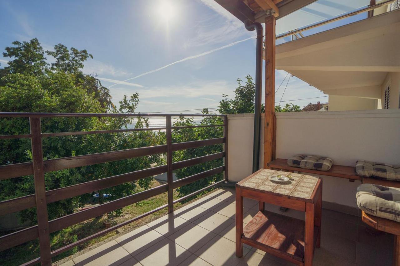 Apartment Nives Umag Buitenkant foto