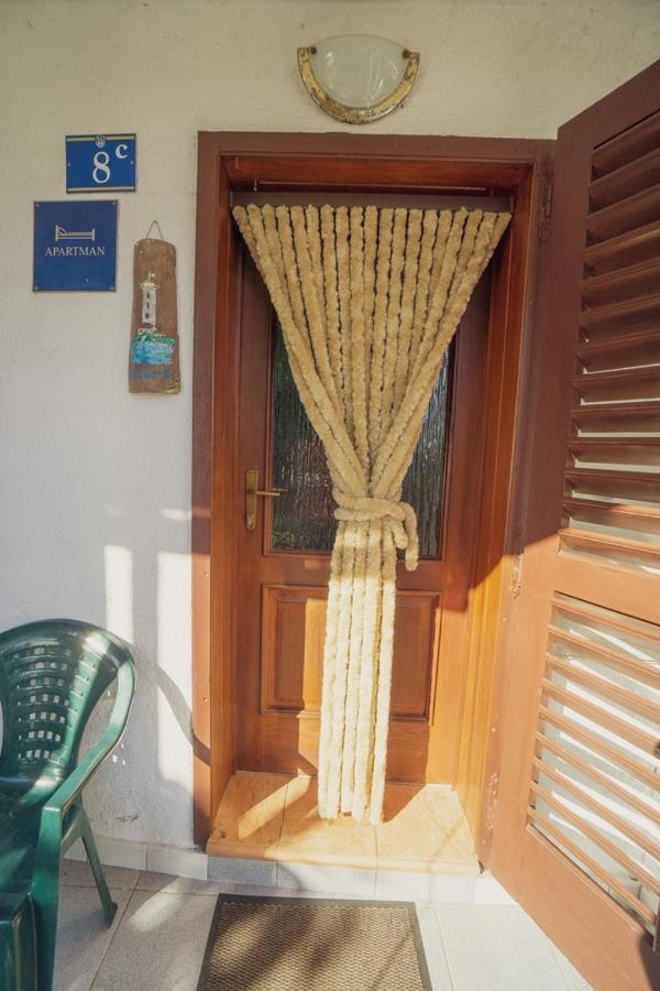 Apartment Nives Umag Buitenkant foto