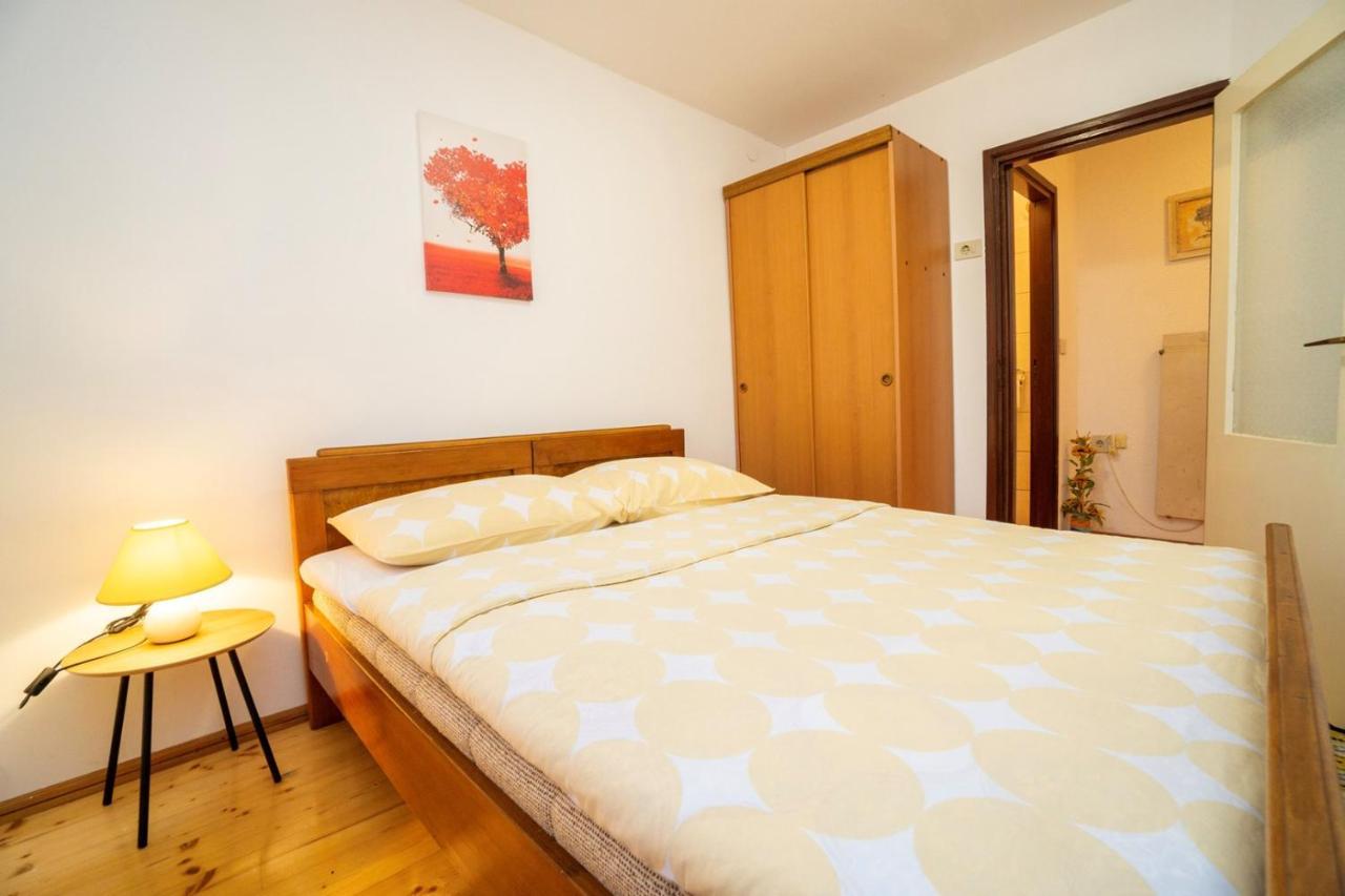 Apartment Nives Umag Buitenkant foto